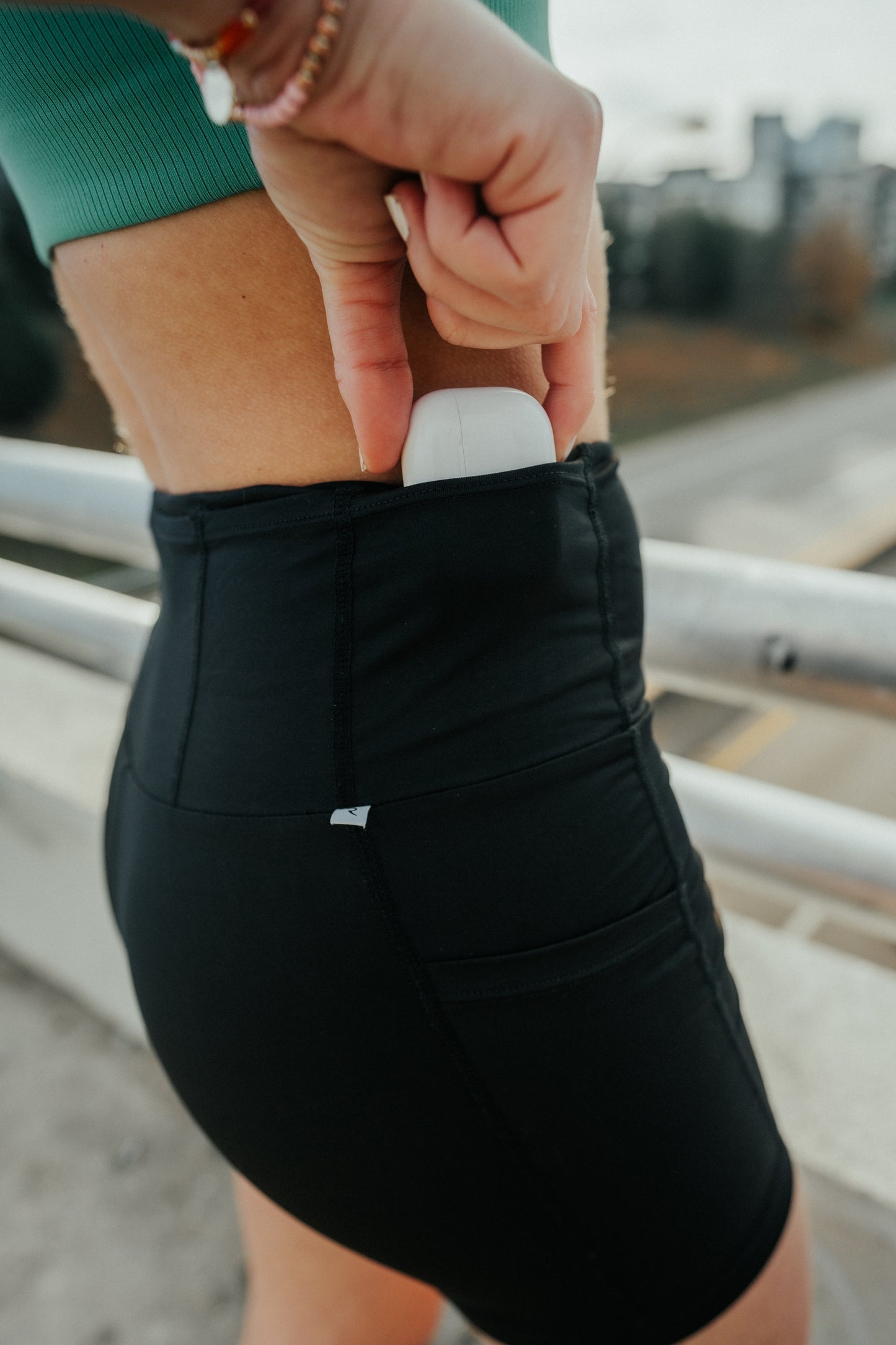 7 Pocket Compression Shorts - The Glide